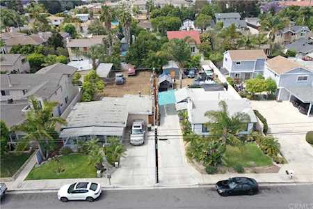 374 Hamilton St Costa Mesa, CA 92627