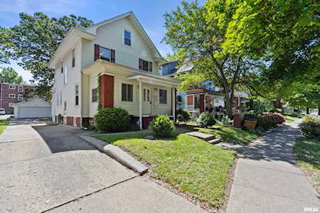 1116 N University St Peoria, IL 61606