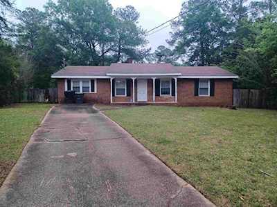 2353 Skyland Dr Tallahassee, FL 32303