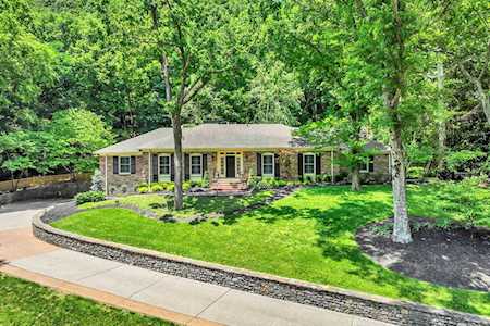 5824 Fredricksburg Dr Nashville, TN 37215