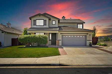 925 Glendora Drive Oceanside, CA 92057