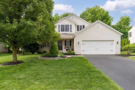 6725 Blue Holly Drive Lewis Center, OH 43035