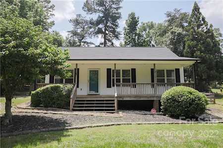 7610 Katherine Dr Denver, NC 28037