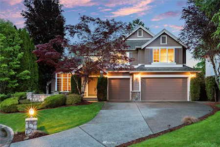 418 210th Place SE Sammamish, WA 98074