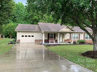 241 Eastwood Village Dr Bostic, NC 28018