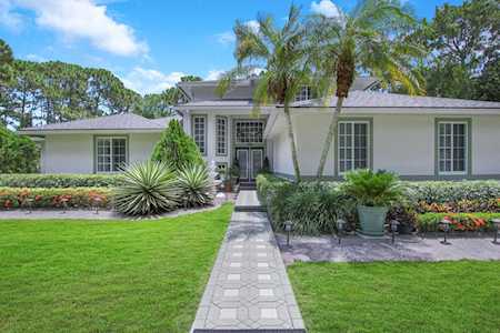 7802 N 155th Place Palm Beach Gardens, FL 33418