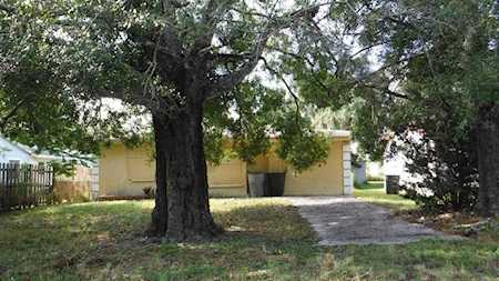 201 S 22nd Street Fort Pierce, FL 34950