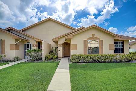 9371 S Boca Gardens Circle #B Boca Raton, FL 33496