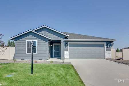11402 W Tiekel River St Nampa, ID 83686
