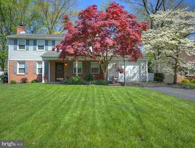 123 Old Orchard Rd Cherry Hill, NJ 08003