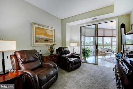 19360 Magnolia Grove Square #407 Leesburg, VA 20176