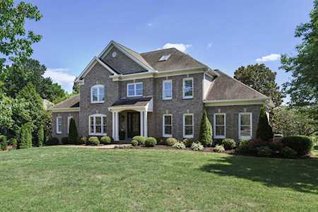 2235 Avery Valley Dr Franklin, TN 37067