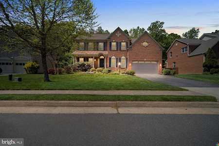 6070 Deer Ridge Trl Springfield, VA 22150