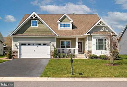 10 Golden Eagle Dr Ocean View, DE 19970