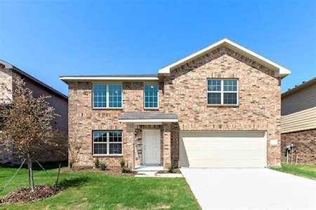 8004 Schooner Drive Fort Worth, TX 76179