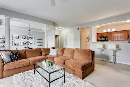 2604 Aristocrat Pl #202 Louisville, KY 40299
