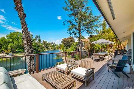 2215 Heather Ln Newport Beach, CA 92660