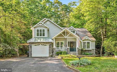 32 Pinehurst Rd Berlin, MD 21811