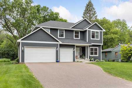 4929 Hanson Road Shoreview, MN 55126