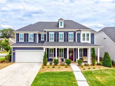 653 Crawfish Dr Fort Mill, SC 29708