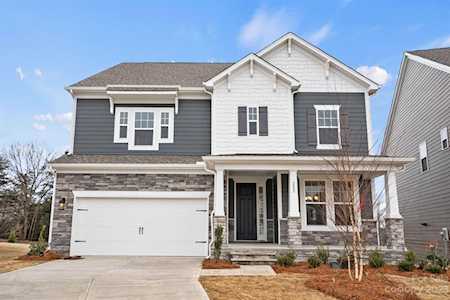 202 Winterberry St Mooresville, NC 28117