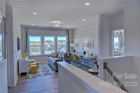 201 Winterberry St Mooresville, NC 28117