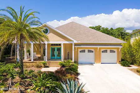 909 Sandy Beach Cir St Augustine, FL 32080