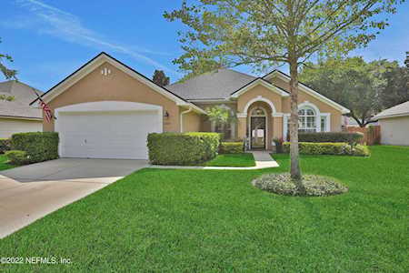 664 Grand Parke Dr Jacksonville, FL 32259