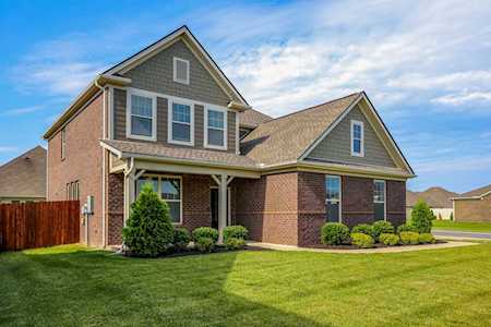 904 Sapphire Dr Murfreesboro, TN 37128