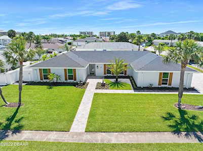 17 Sovereign Lane Ormond Beach, FL 32176