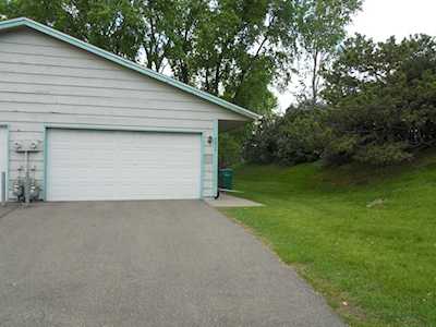 4424 Cinnamon Ridge Trail Eagan, MN 55122