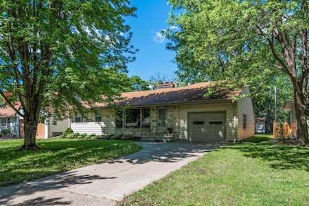 4625 Drew Avenue N Robbinsdale, MN 55422