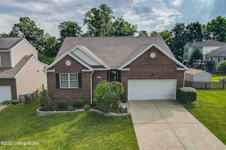 11919 Longview Farm Dr Louisville, KY 40299