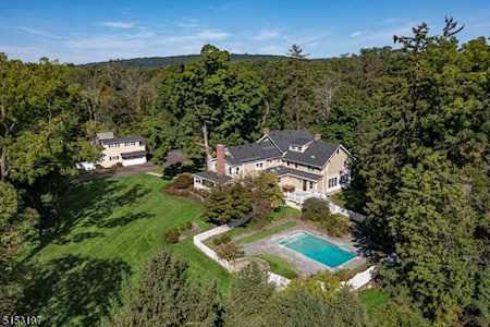 4 Browning Ct Mendham Twp., NJ 07945