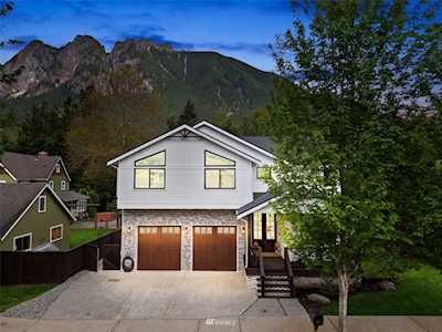 1168 Rachor Place NE North Bend, WA 98045