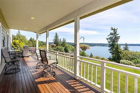 13696 Briggins Place NE Poulsbo, WA 98370