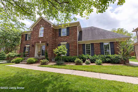 1105 Lodge Hill Rd Louisville, KY 40223