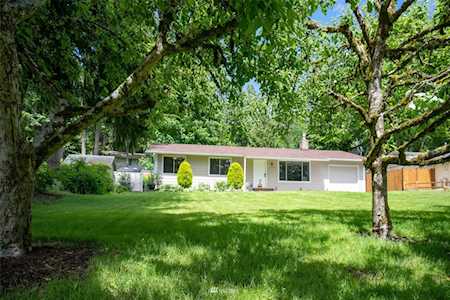 21232 NE 10th Place Sammamish, WA 98074