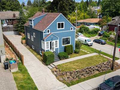 8501 Ashworth Ave N Seattle, WA 98103