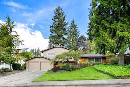 17462 NE 11th St Bellevue, WA 98008