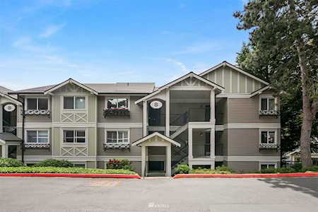 11303 NE 128th St #B303 Kirkland, WA 98034