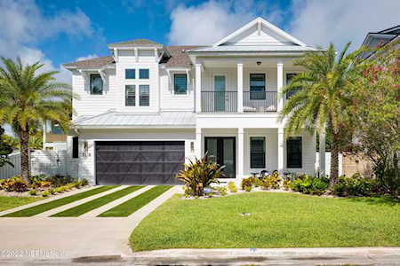 3318 1st St Jacksonville Beach, FL 32250