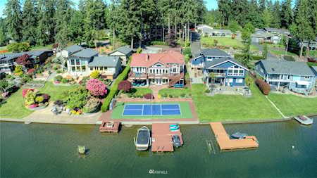 5676 West Tapps Hwy E Lake Tapps, WA 98391
