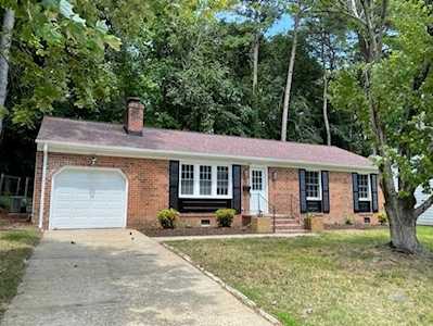 363 Paulette Dr Newport News, VA 23608