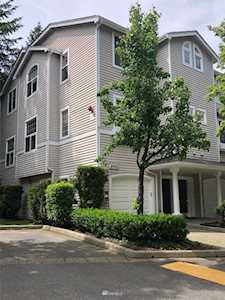 2020 132nd Ave SE #212 Bellevue, WA 98005