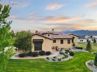 1515 Vine Cliff Heights Colorado Springs, CO 80921