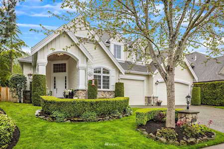 27533 SE 30th St Sammamish, WA 98075