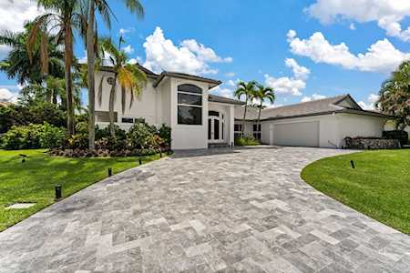 16562 Ironwood Drive Delray Beach, FL 33445