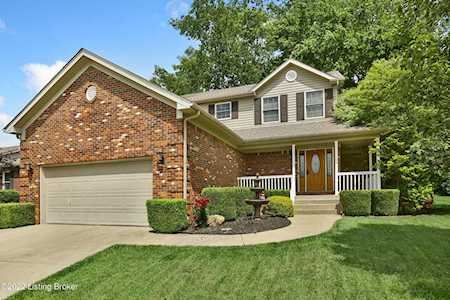 104 Simpson Station Dr Simpsonville, KY 40067