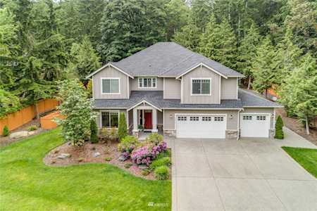 7377 Springridge Rd NE Bainbridge Island, WA 98110